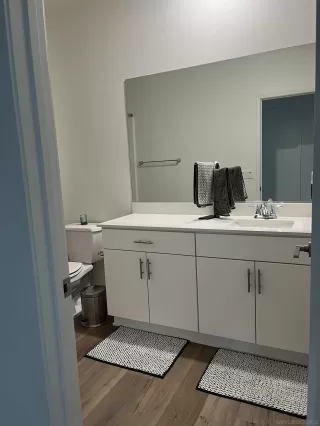 Photo #5: 240011935 Listing