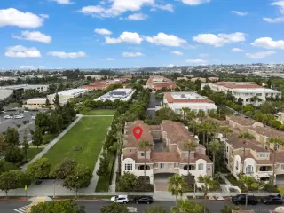 Photo #5: 240011939 Listing