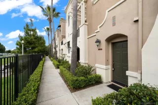 Photo #6: 240011939 Listing