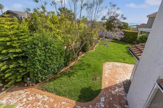 Photo #5: 240011981 Listing