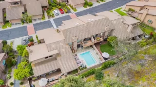 Photo #2: 240011996 Listing