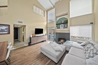 Photo #5: 240011996 Listing