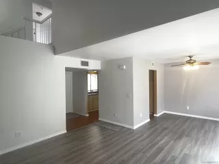 Photo #1: 240012022 Listing