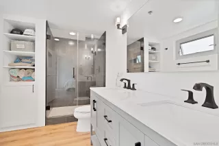 Photo #1: 240012070 Listing