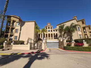 Photo #1: 240012073 Listing