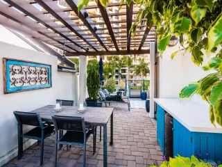 Photo #2: 240012079 Listing