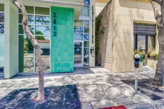 Photo #3: 240012116 Listing