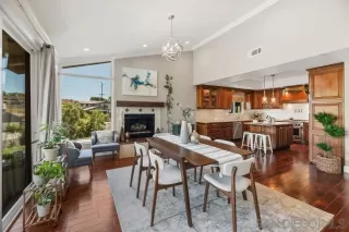 Photo #2: 240012180 Listing 