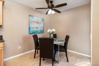 Photo #4: 240012183 Listing