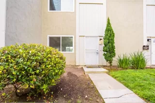 Photo #3: 240012207 Listing