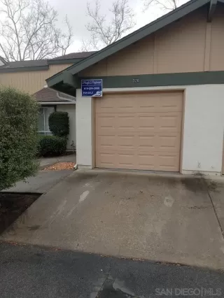 Photo #1: 240012244 Listing