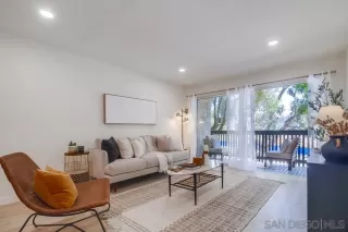 Photo #3: 240012316 Listing