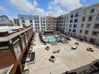 Photo #5: 240012351 Listing