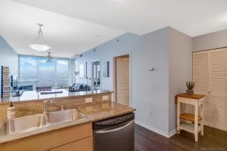 Photo #1: 240012360 Listing