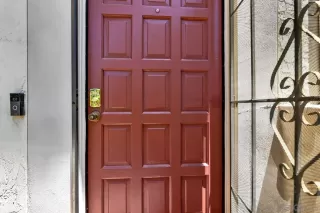 Photo #4: 240012393 Listing