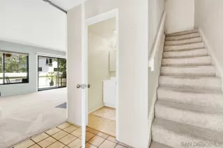 Photo #5: 240012393 Listing