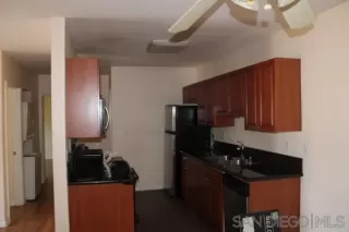 Photo #6: 240012460 Listing 