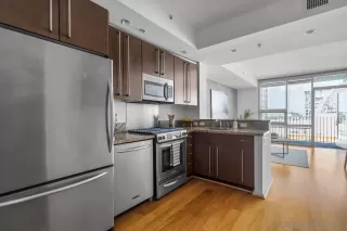 Photo #3: 240012470 Listing 