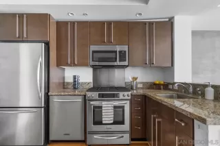 Photo #4: 240012470 Listing 