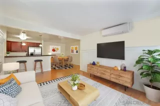 Photo #4: 240012472 Listing