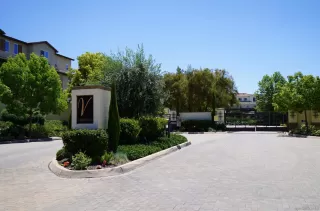 Photo #1: 240012476 Listing