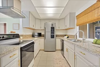 Photo #6: 240012516 Listing