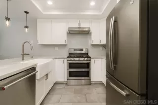 Photo #4: 240012524 Listing