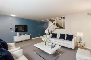 Photo #5: 240012524 Listing