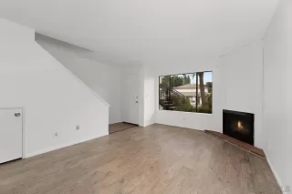 Photo #2: 240012542 Listing