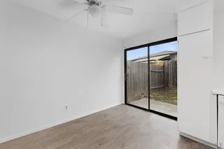 Photo #5: 240012542 Listing