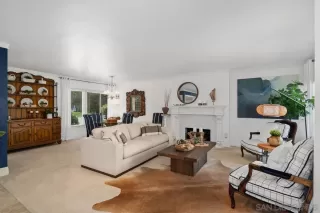 Photo #2: 240012594 Listing