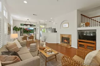 Photo #3: 240012640 Listing