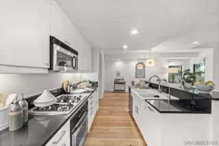 Photo #5: 240012675 Listing 