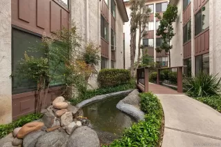 Photo #1: 240012688 Listing 