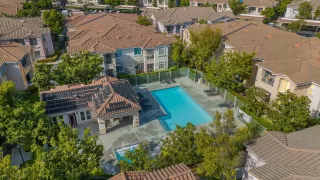 Photo #5: 240012709 Listing