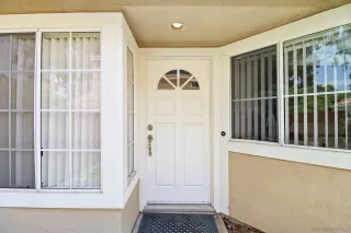 Photo #4: 240012710 Listing