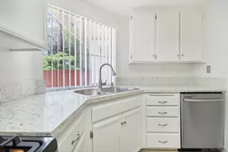 Photo #5: 240012710 Listing