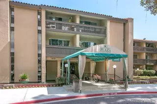 Photo #2: 240012755 Listing