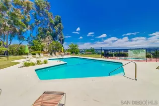 Photo #4: 240012765 Listing 