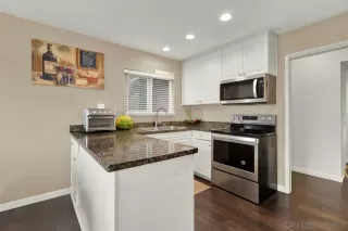 Photo #4: 240012815 Listing