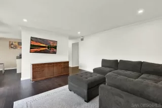 Photo #6: 240012815 Listing