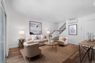 Photo #5: 240012817 Listing