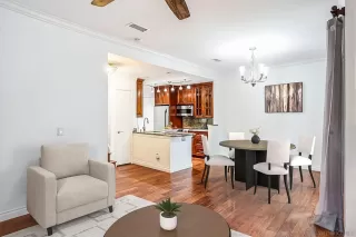 Photo #6: 240012845 Listing 