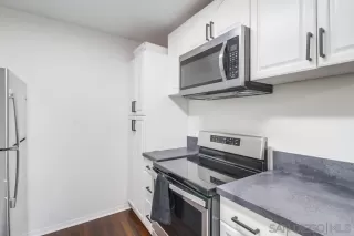 Photo #6: 240012858 Listing