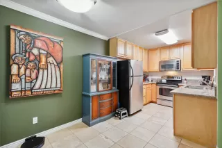 Photo #3: 240012920 Listing