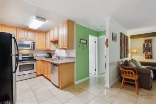 Photo #4: 240012920 Listing