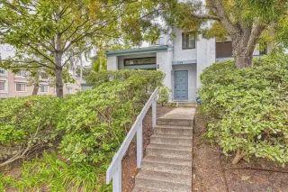 Photo #1: 240012933 Listing