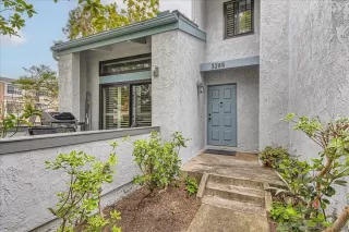 Photo #2: 240012933 Listing