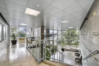 Photo #4: 240012958 Listing 