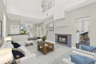 Photo #1: 240012998 Listing 